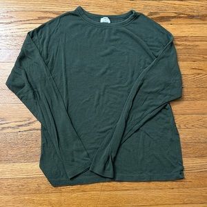 Long sleeve ribbed shirt